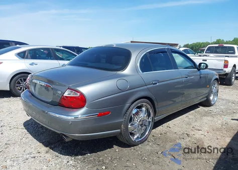 2003 Jaguar S-Type 4.2L V8 из США, поврежденный, VIN SAJEA01U93HM87534